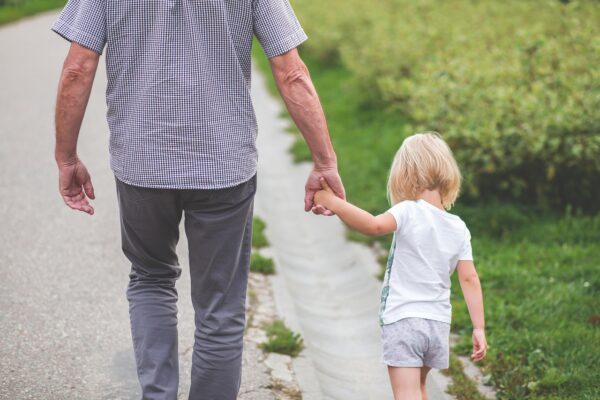 The Art Of The Approach: Kissing With Intention