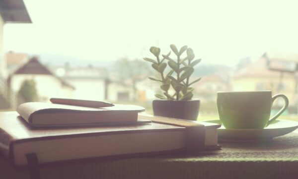 Beyond Broadcast: Launch Your Niche Newsletter Today